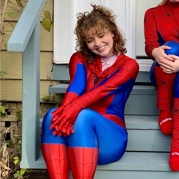 Meet your Posher, Emma - Picture 1 of 7